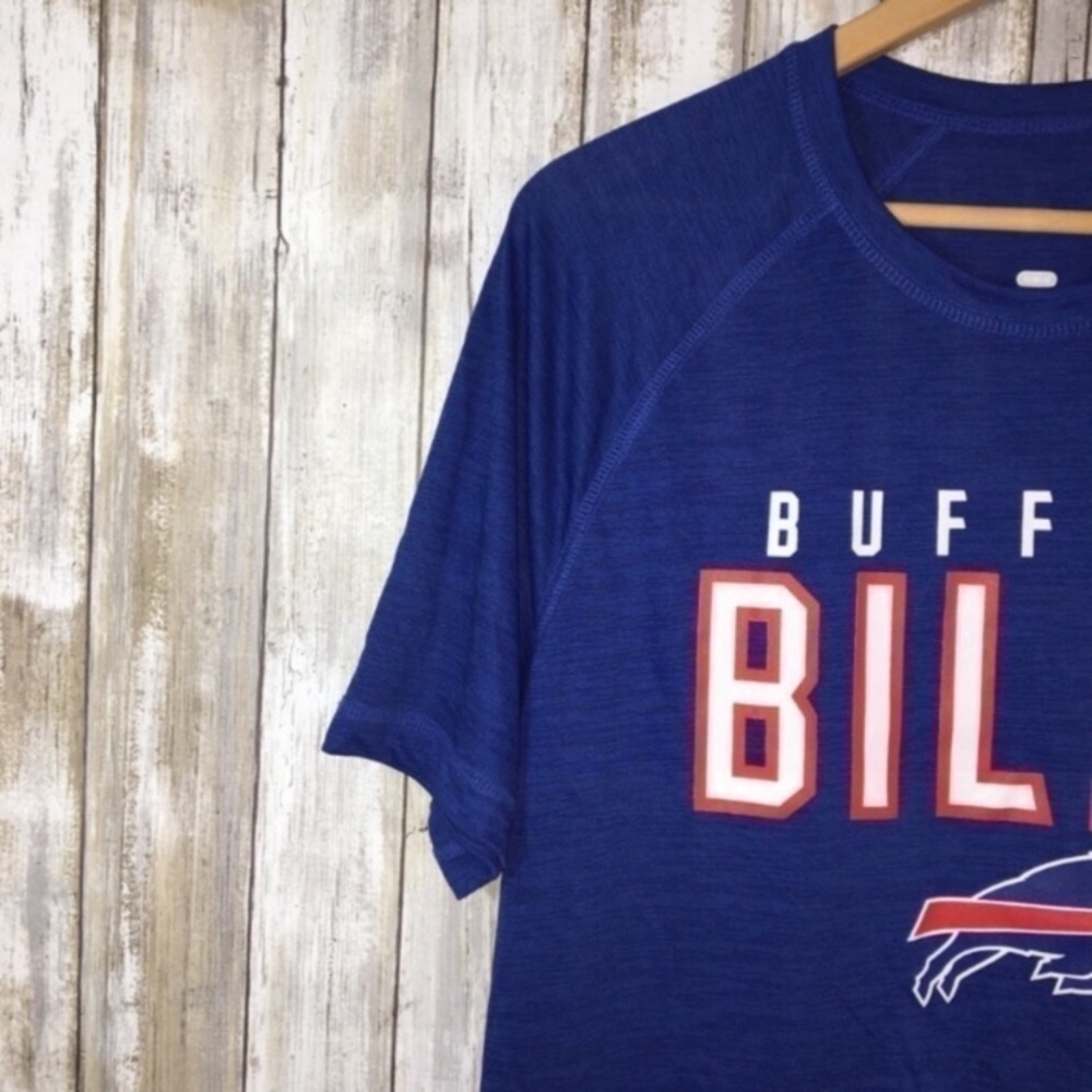 Buffalo Bills Men’s Medium Graphic Tee NFL Football Shirt Blue NWT - Picture 4 of 4